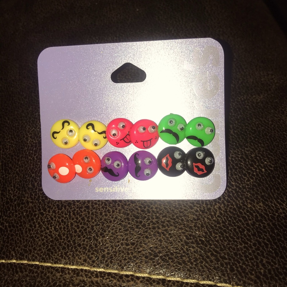 Earrings set